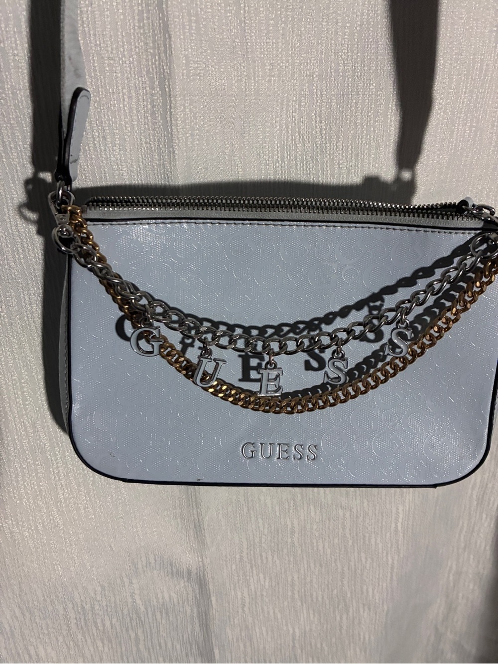 Guess White Crossbody with Two-Tone Chain Logo